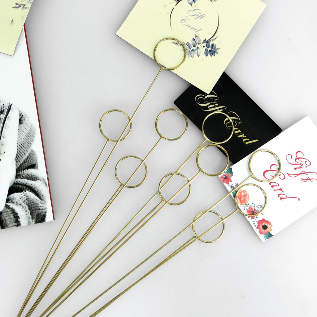 Metal Card Holder - Circle Shape